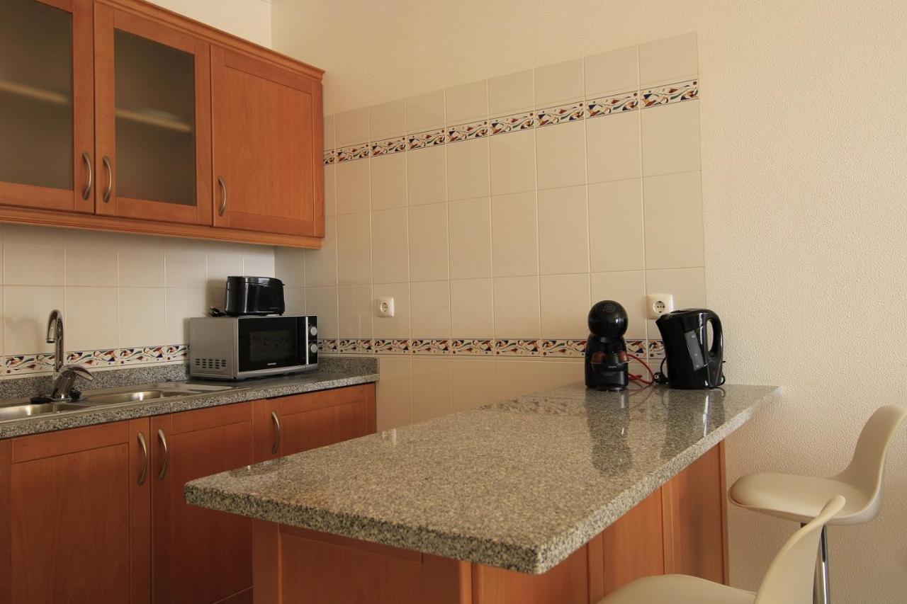 Armacao De Pera Brightness With Pool By Homing Apartment Ngoại thất bức ảnh