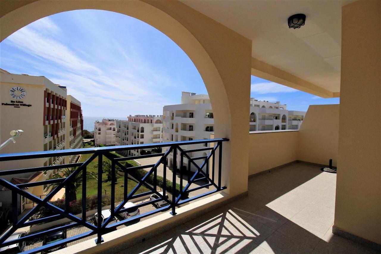Armacao De Pera Brightness With Pool By Homing Apartment Ngoại thất bức ảnh